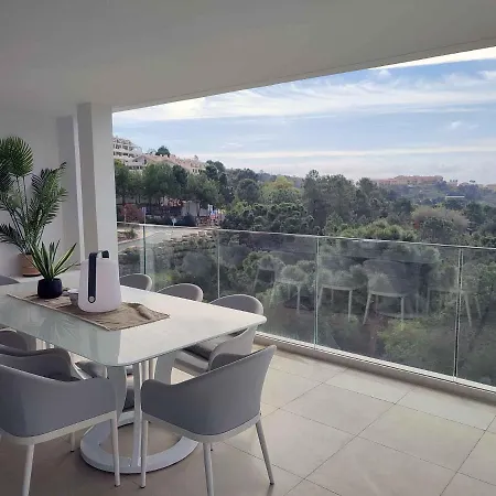 Agora 2-03 Estepona